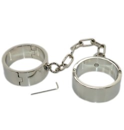 Heavy luxury chrome foot bells mantraps with chain