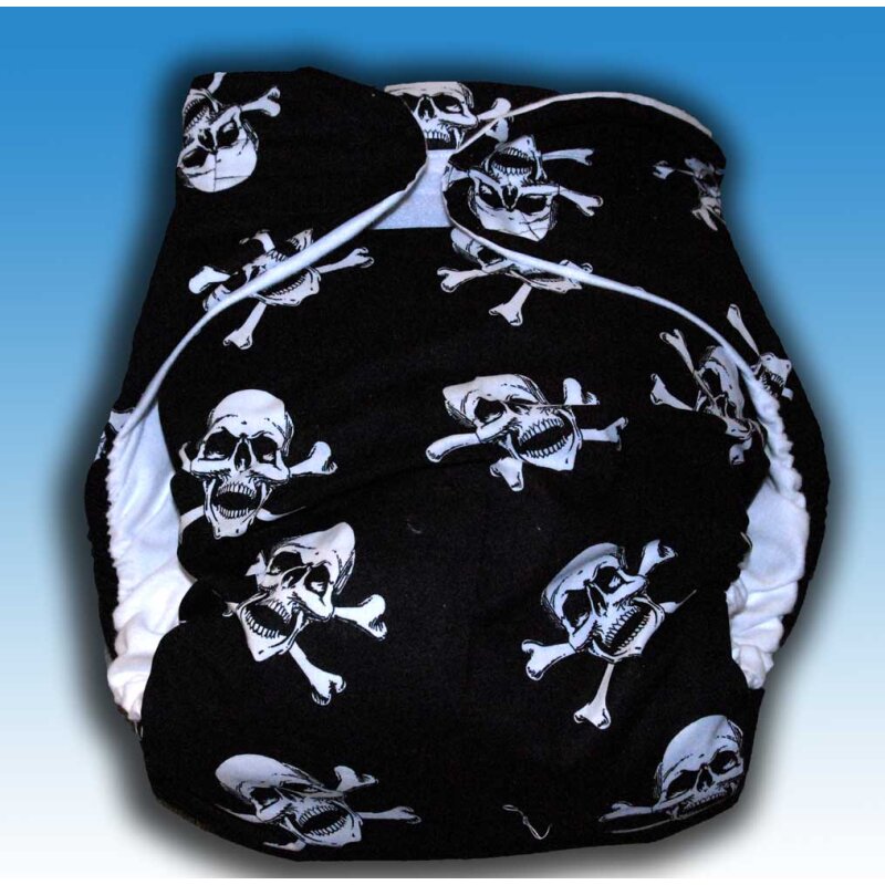 Omutsu „Skullstorm“ – Schwarze Stoffwindel mit Totenkopf-Print