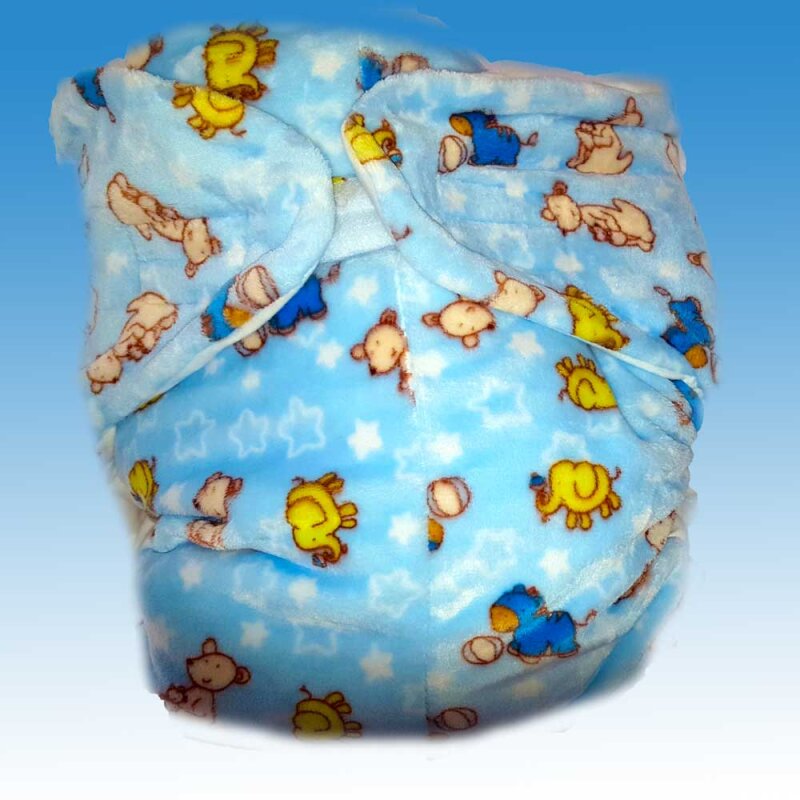 Omutsu “Plush Pals” with Spreader Core – Fluffy Fleece Diaper with Baby Animals