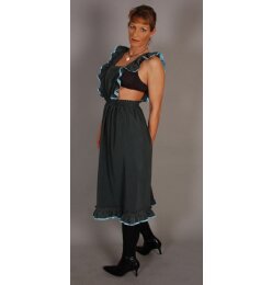 The exquisite midi-length dress apron Cosima Midi!